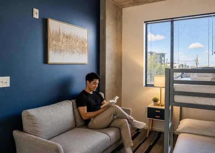 Apartment Near Asu Dt Phx Pool Gym Parking Wd Phoenix